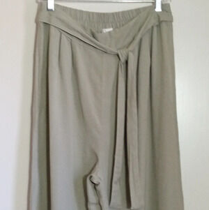 Japna sage green linen blend wide leg pants with fabric tie belt women's size L